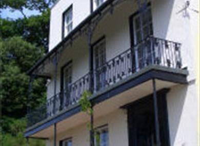 Lammas Park House in in the heart of Dawlish