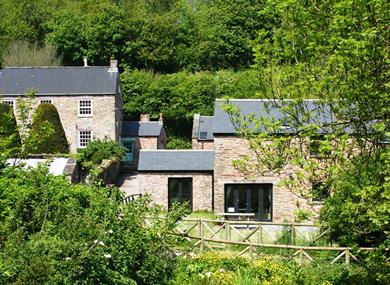 Beeson Farm Holiday Cottages