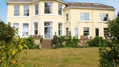 Southlawn Holiday Accommodation