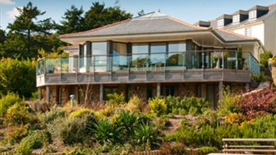 Hillfield Cottages & Country House