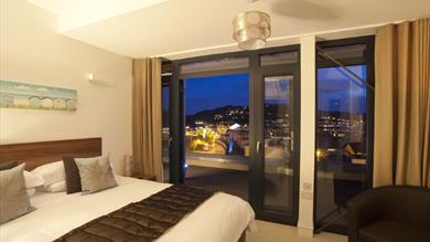 Riviera Apartments